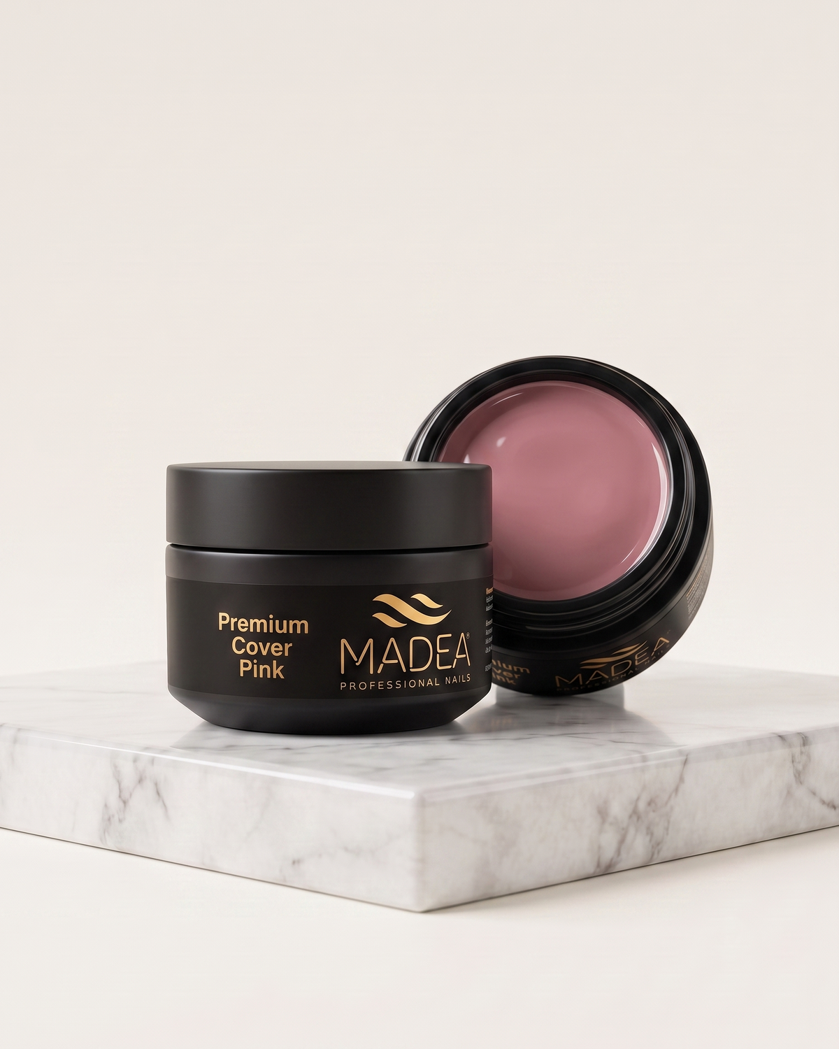 Gel costruttore Premium Cover Pink Madea da 15 ml, tonalità nude rosato, autolivellante a densità medio/alta